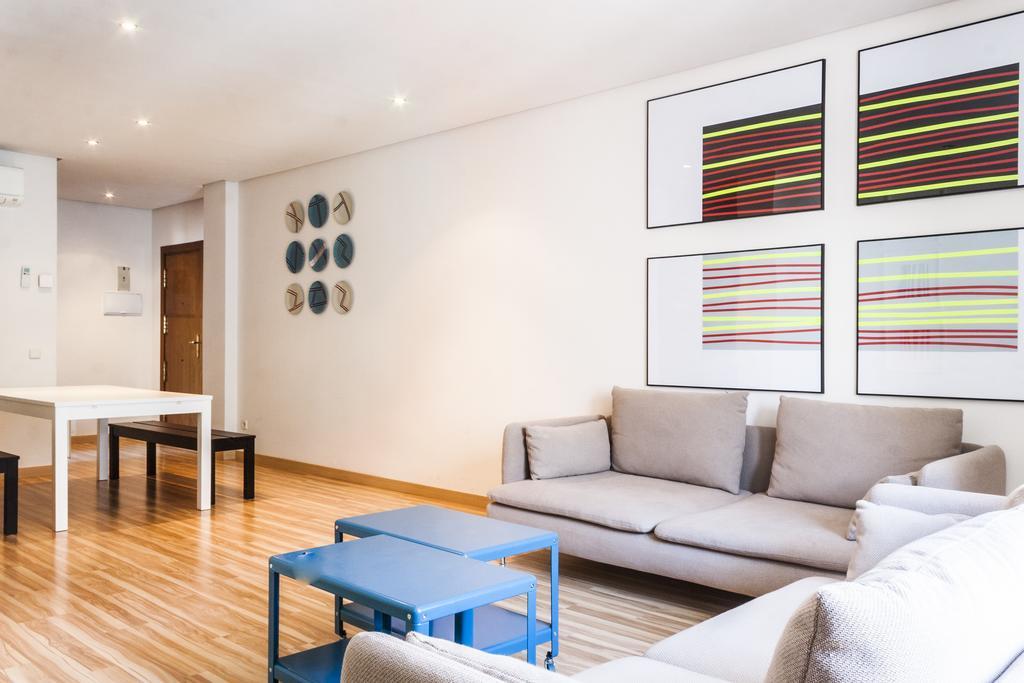 Mola Suites Madrid Esterno foto